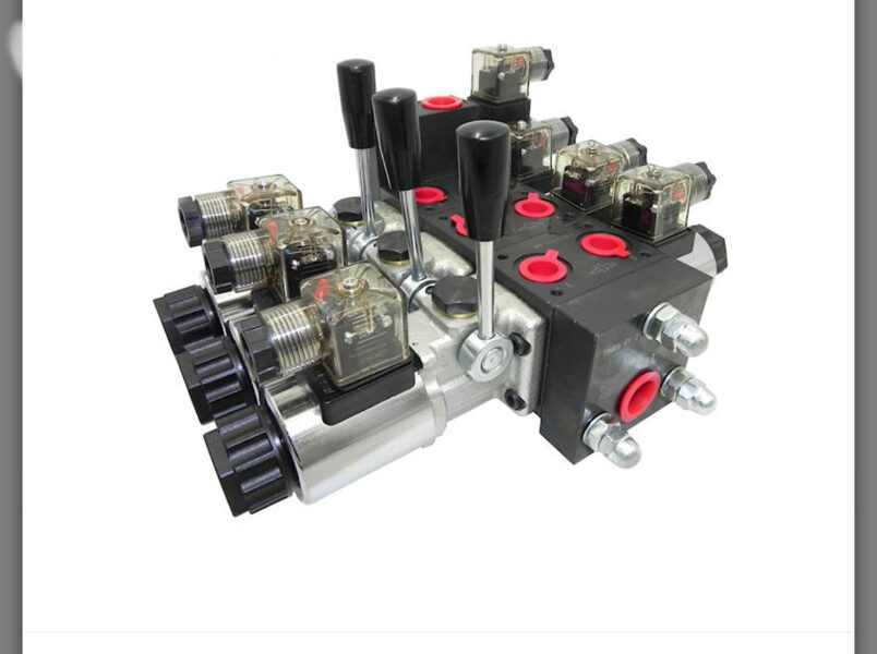 CETOP HIDRAULISKAIS SADALĪTĀJS 3 SEKCIJU 24V ELEKTRISKĀ + MANUĀLĀ VADĪBA