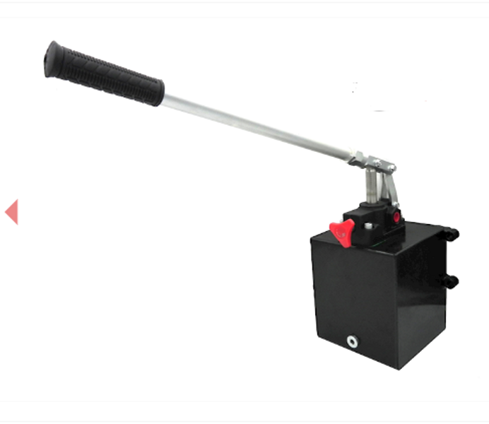 MANUĀLAIS HIDRAULISKAIS SŪKNIS VIENPUSĒJAM CILINDRAM 25cm3 AR 5L TRAUKU